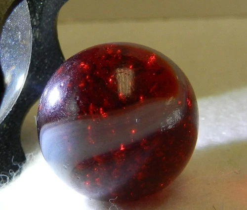 #21232m Harder To Find Red Bubbly Glass Akro Agate Corkscrew Marble .72 Inches