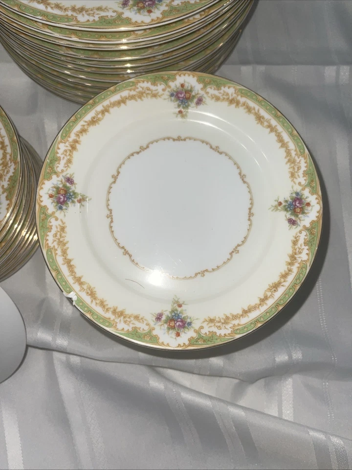 Juego de cena vintage de China Congo 'Bellogdia', servicio para 12, adorno dorado, floral Foto 4 de 4
