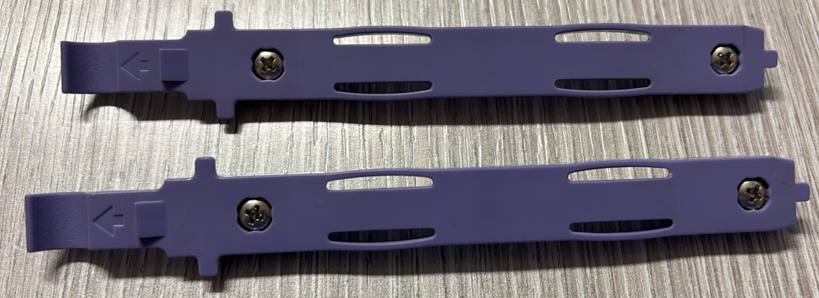 Guide per hard disk rail staffe viola con viti