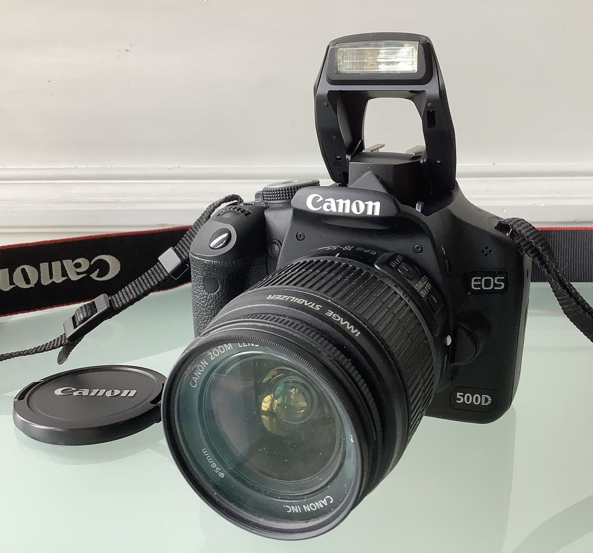 Canon EOS 500D EF-S 18-55mm IS Lens Digital SLR Camera