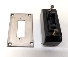 ARROW H&H 80176-1, Switch- 15 Amp, 125Vac, 10 Amp, 250Vac DPST w Cover Plate GUC