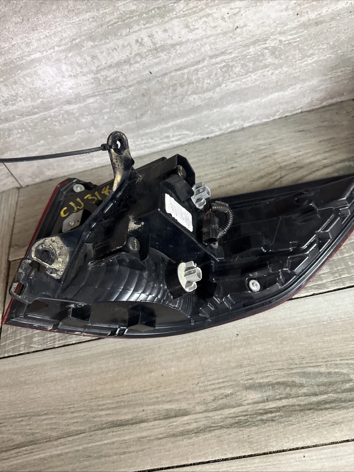🥇 GENUINE 2014-2020 ACURA MDX LEFT DRIVER SIDE TAILIGHT ASSEMBLY OEM - Image 4 of 4