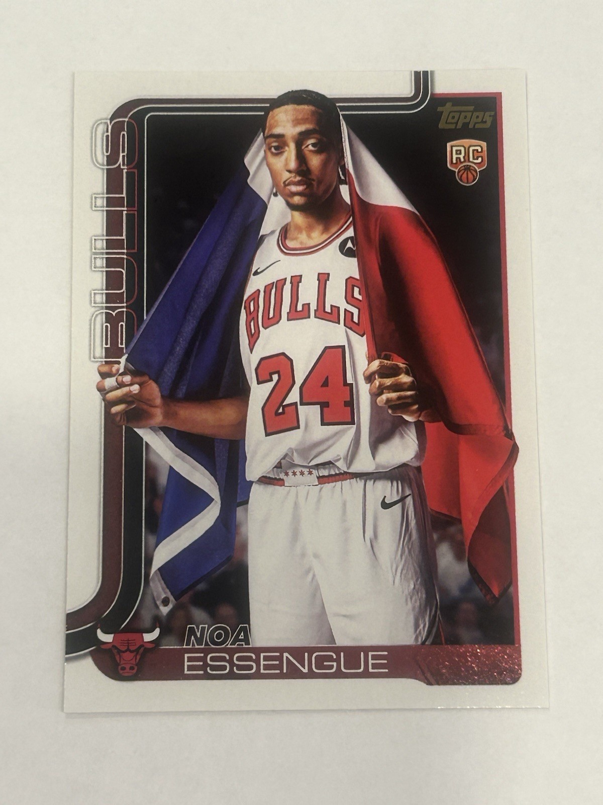 2025-26 Topps Noa Essengue Golden Mirror Image Variation RC #212 Bulls SHIPSFREE