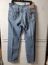 Levi's 550 Men's Relaxed Fit Blue Jeans 36 x 32