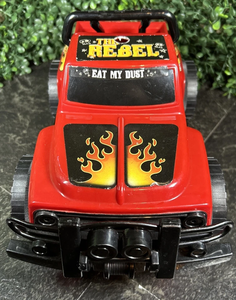 Camión de juguete de plástico mega juguetes vintage escala 1:18 The Rebel Foto 3 de 4