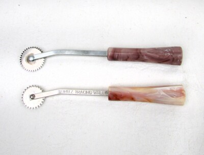 2 Vintage Marbled Plastic Handle Sewing Pattern Tracer Tracing Wheel Tools Dritz