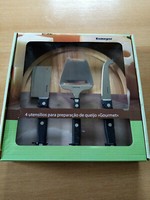 4 Teiliges KäSe Set KäSebrett, KäSemesser, KäSebeil, KäSehobel