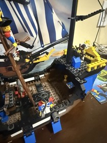 LEGO Pirates 6274 Caribbean Clipper Kit 98% Complete with Instructions and Box