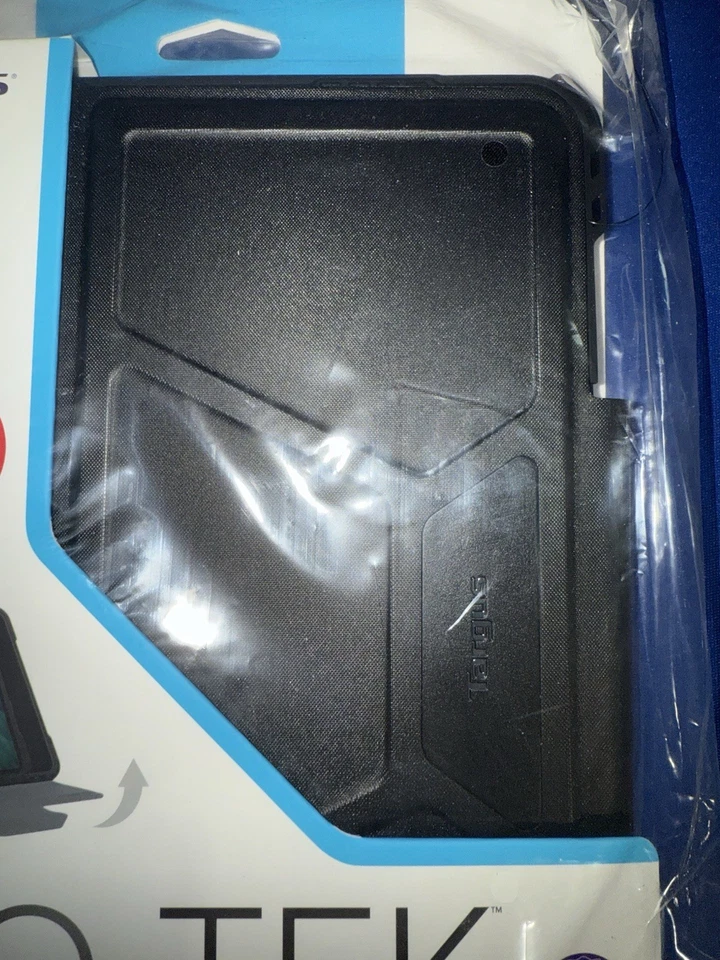 10x Targus Pro-Tek Rotating Case - iPad Air 4th Gen 10.9" iPad Pro 11" 3rd 2021 - Image 3 of 4