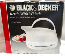 Black & Decker Whistling Dome Tea Kettle- NEW KE1610W