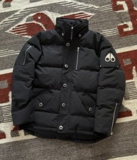 Moose Knuckles Men s Down Jacket Made In Cana...