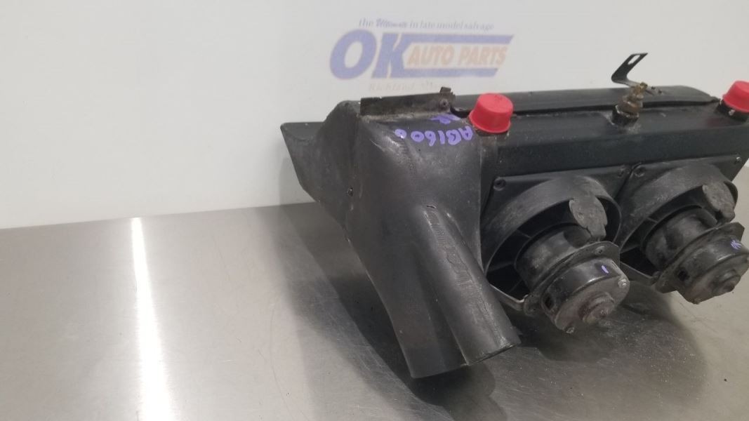 1990 FERRARI TESTAROSSA 4.9L ENGINE OIL COOLER WITH FAN