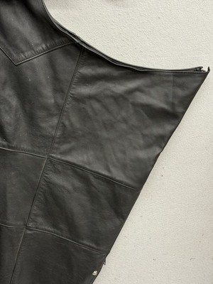 HARLEY-DAVIDSON　[98100-16VM]　レザーチャップス XLサイズ　アメリカン Harley-Davidson® Men's Embroidered Distressed Leather Chaps, Black