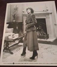 BARBRA STREISAND RARE 8X10 PHOTO THE MAIN EVENT