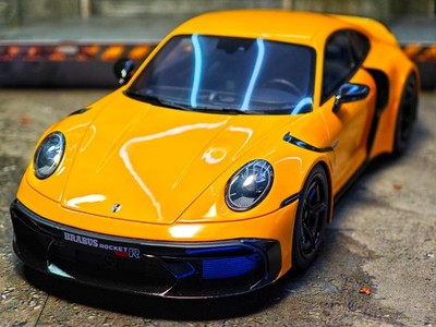 Brabus 900 Rocket-R Yellow Porsche 911 - CLDC037 - Asia Exclusive 1/18 GT Spirit