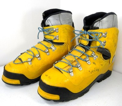 Koflach Arctis Expe Mountaineering Boots Hard Shell Yellow w/ Liners Size 10.5