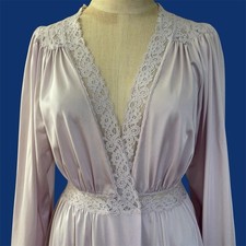 VTG Shadowline Lace Nylon Nightgown Robe Peignoir Long Sz Small Lavender Lilac