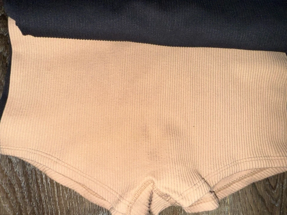 Hanes ~ Ropa interior corta para mujer y niño Bragas 3 pares mezcla de nailon acanalada ~ L Foto 2 de 4