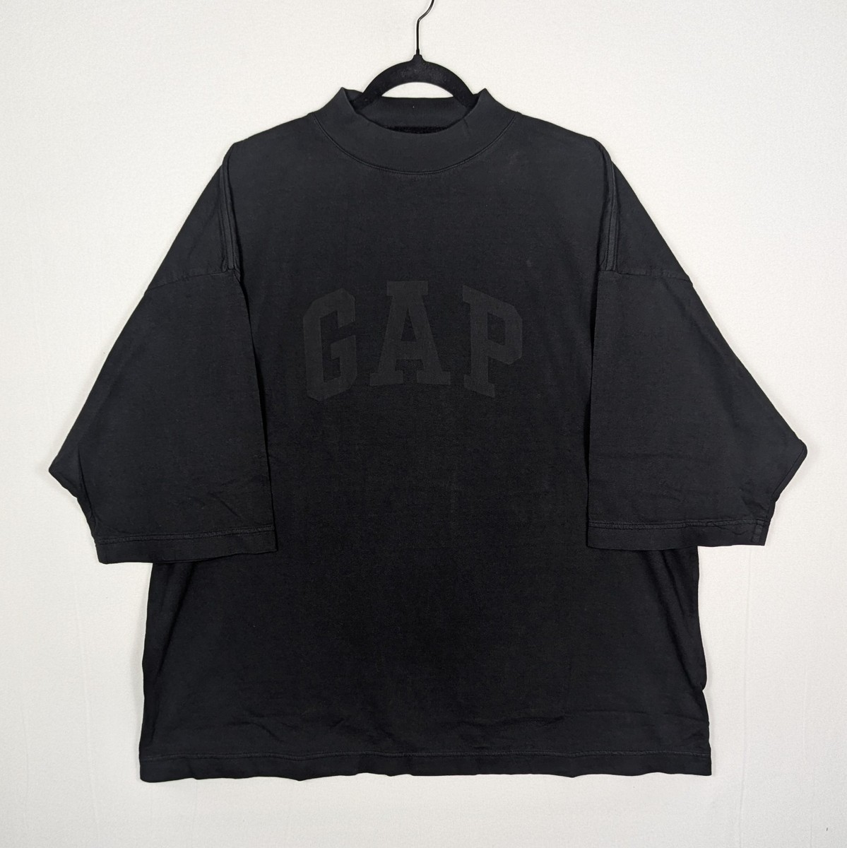 YZY GAP x Balenciaga Dove 3/4 Sleeve Tee Black Size S Yeezy