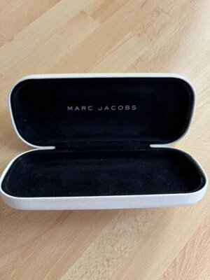 Boitier Lunettes MARC JACOBS - couleur crème - Photo 1/3