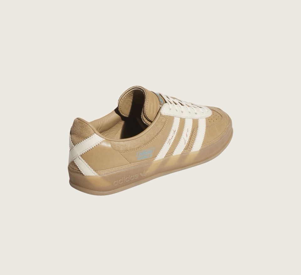 Size 10.5 adidas Bad Bunny x Lionel Messi x Gazelle Indoor Cardboard