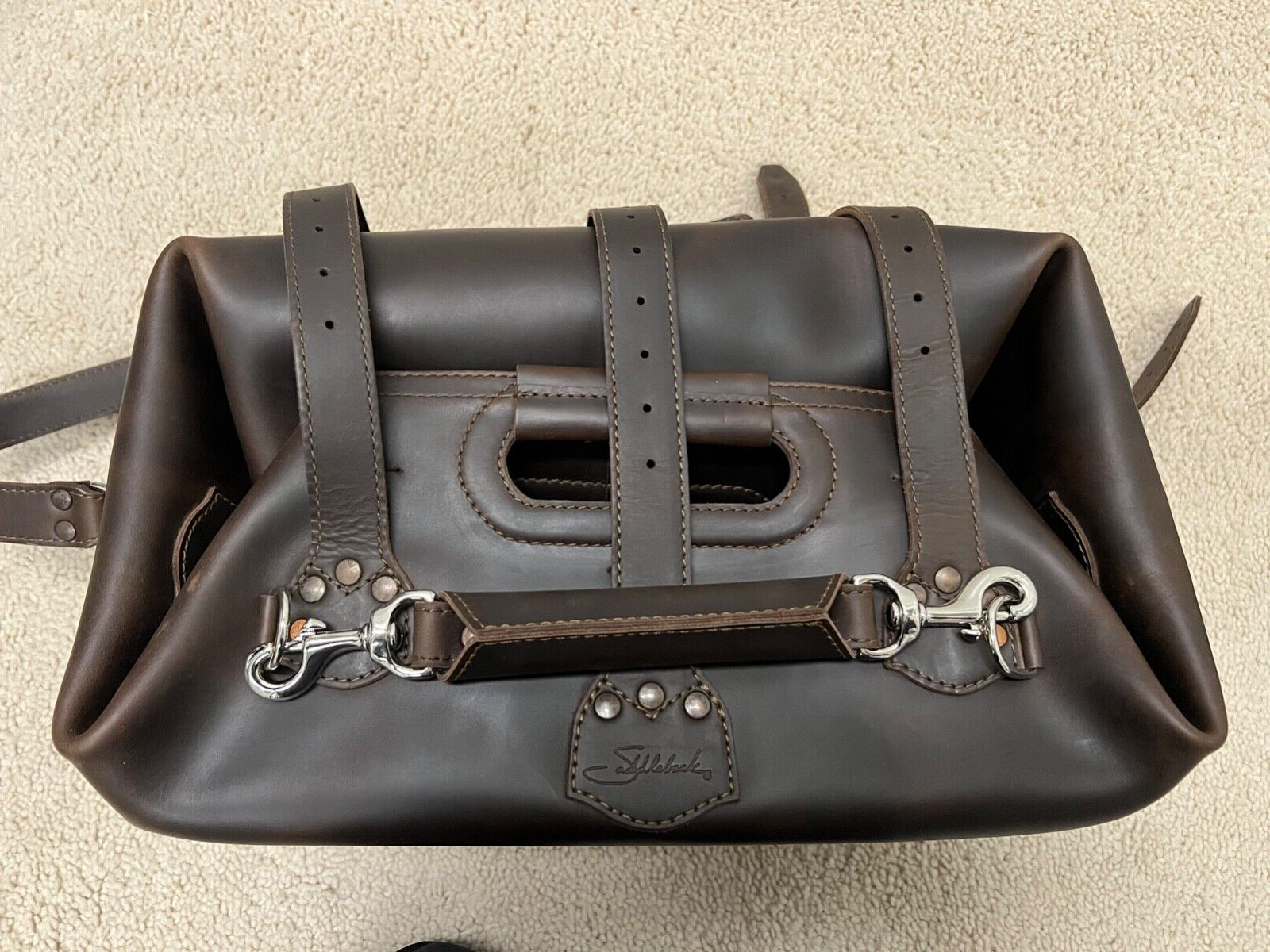 Saddleback Leather Duffle Bag a.k.a. The WaterBag siz… Gem