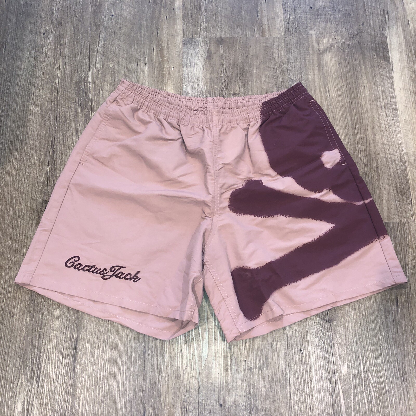 travis scott cactus jack for mastermind skull shorts