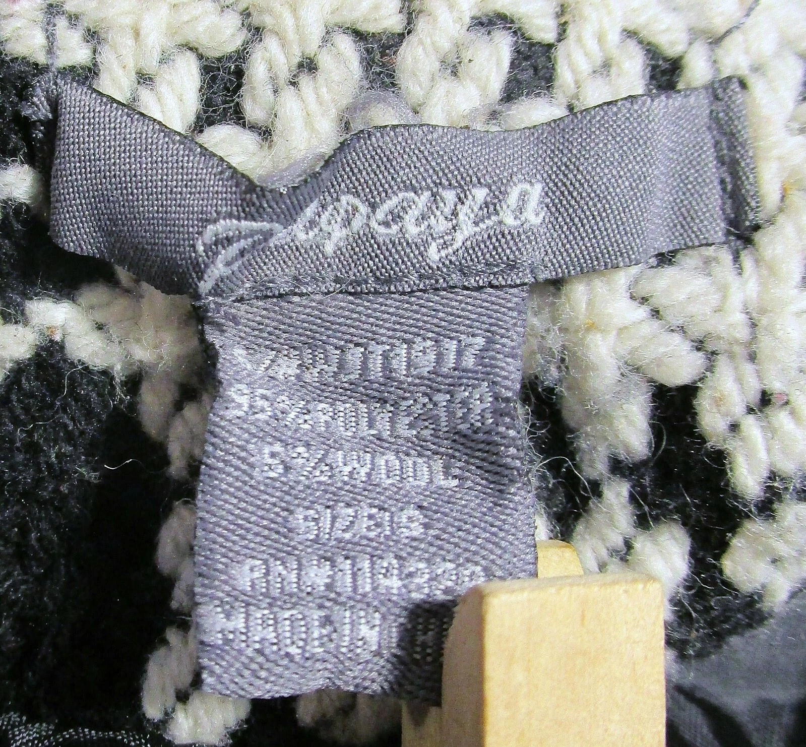 VETEMENTS Sottoveste Papaya piccola bianca e nera con passante per cintura