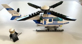 Lego City bundle. Sets: 7741 & 7902. Both Complete With Manuals. No Boxes.