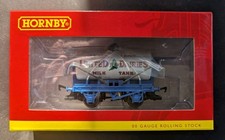 Hornby R6991 Centenary Limited Edition  United Dairies Milk Tank Blue And White 