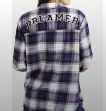 AMERICAN EAGLE OUTFITTERS ~ Large ~ "DREAMER" Oversized Distressed Flannel a70