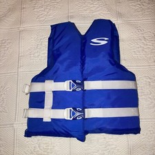 BLUE STEARNS LIFE JACKET 50-90 lbs