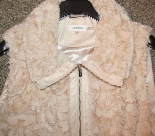 Calvin Klein Womens Pale Pink Faux Fur 