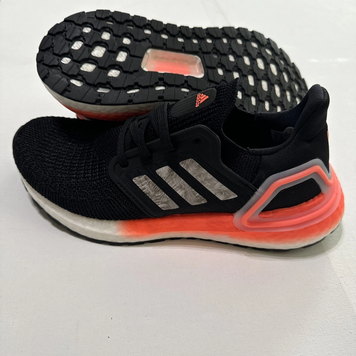 adidas gazelle silver green womens Adidas UltraBoost 20 Running Shoes