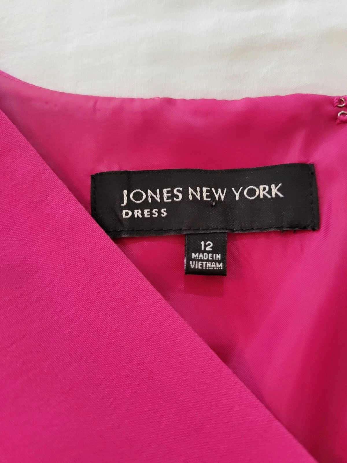 VALENTINO Abito rosa con cintura Jones New York taglia 12 unico scollo a torsione tubino lunghezza ginocchio