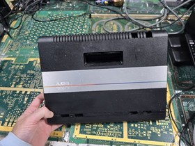 Atari 7800 EXACT BROKEN DAMAGED EMPTY SHELL-CRACKS-DINGS-NO BUTTONS-PARTS-READ