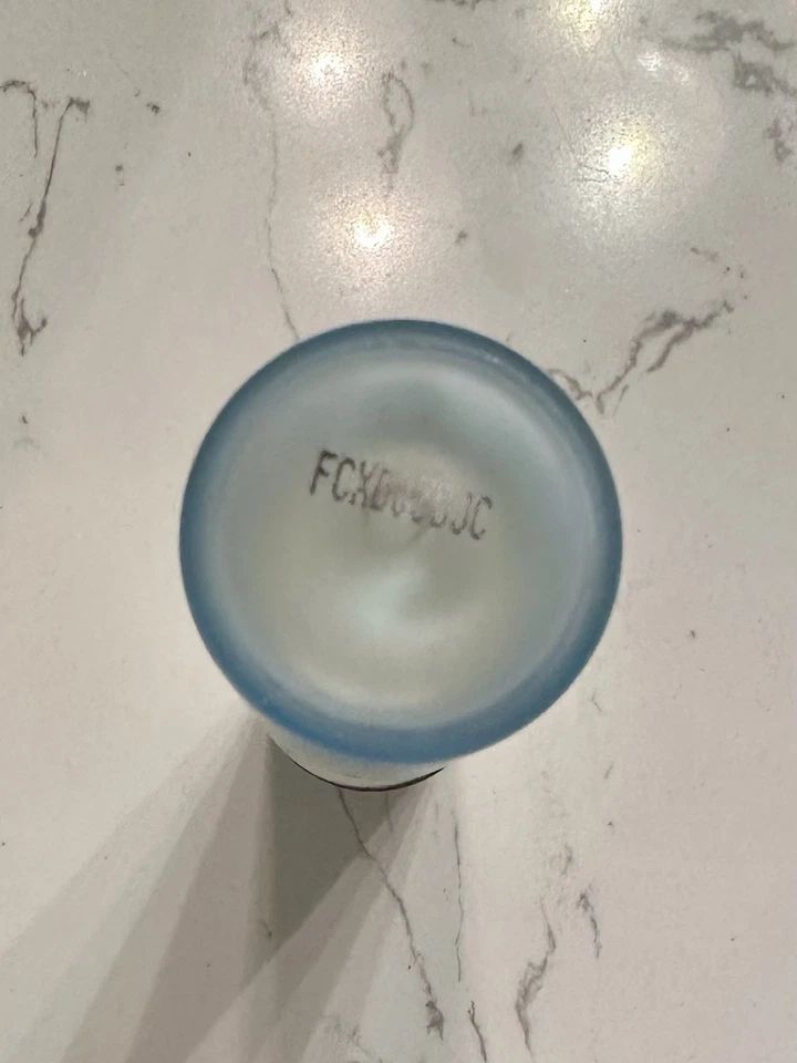 Увлажняющая сыворотка Filorga Hydra-Hyal Hydrating Plumping Serum 30 мл объемная увлажняющая новая без коробки - Изображение 2 из 2