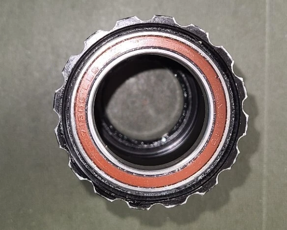Wheels Manufacturing PF30 THD Bottom Bracket Angular Contact Ceramic Hybrid - Image 2 of 4