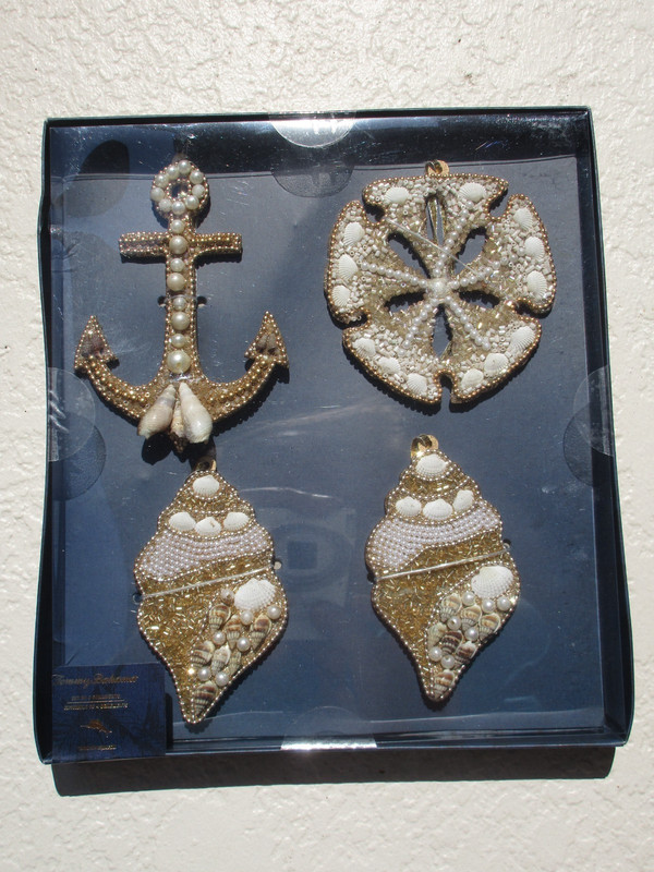 TOMMY BAHAMA FLY BY NIGHT SHELL CHRISTMAS ORNAMENTS SET OF 4 new in box