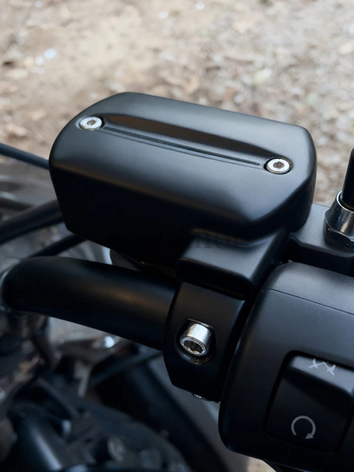 Cubierta de cilindro maestro de freno cromado para Yamaha V Star 650 950 1100 1300 1998-2013 Foto 4 de 4