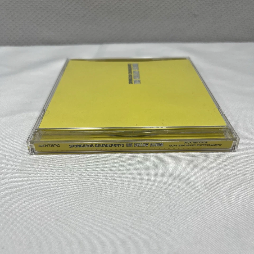Spongebob Squarepants: The Yellow Album - CD Various Foto 2 de 4