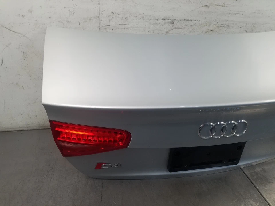 2014 奥迪 S4 Quattro B8 后备箱盖 #8539 — 第 3/4 张图片