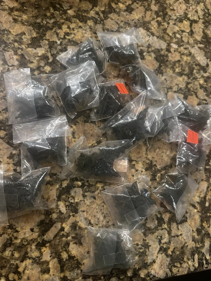 Basic Scenery Trees for train layout N/Z - Roughly 3/pack and 17 packs Total - Image 4 of 4