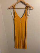 Everly Ribbed Sundress size small Adjustable tie straps goldenrod yellow midi