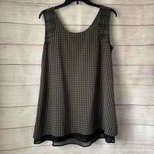 Simply Vera Vera Wang Grey and Black Tunic Blouse Geometric Circles Plaid Size S
