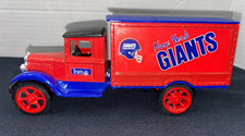 New York Giants Ertl Collectibles NFL Goal Line Classics Truck Bank 1993 b20
