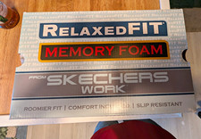 Sketchers Size 7 Women's Black Slip Resistant Memory Foam Work Shoes New in Box