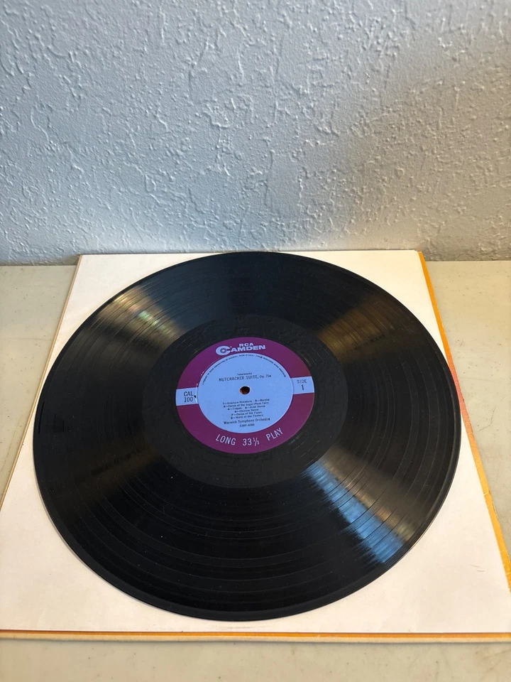 NUTCRACKER SUITE/ CARNIVAL OF THE ANIMALS VINYL RECORD LP 1953 RCA CAMDEN VG+ Foto 3 de 4