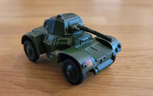 1950's Vintage Dinky Toys No. 670 Daimler Armoured Car British Army Military