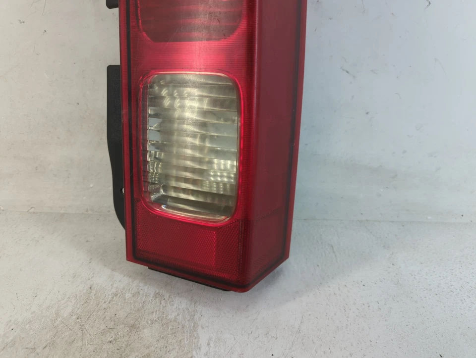 Оригинальный правосторонний задний фонарь для Hummer H3 2009 года выпуска TCZKR - Изображение 4 из 4